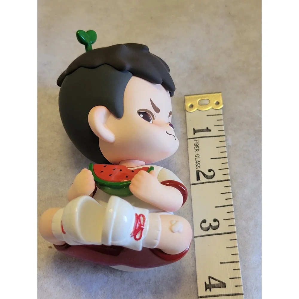 New TNT SPACE Boy Rayan Youthful Day Companionship Confirmed Figure Blind Box
